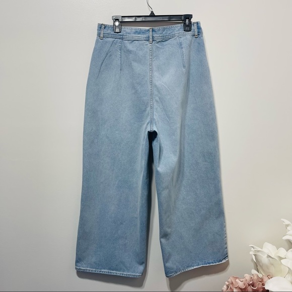 BDG Urban Outfitters High Waist Super-Wide Leg Jeans Size 34 Light Wash - Picture 8 of 14